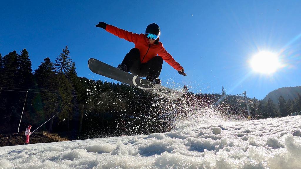 Vlad jump Snowboard